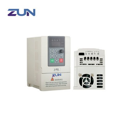 220VAC MPPT VFD Solar Pump Controller 2.2kw With LED LCD Display